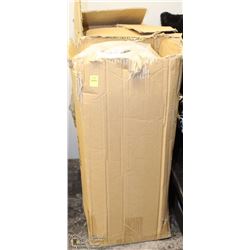 2 BOXES OF WHITE GARMENT BAG ROLLS