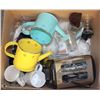 Image 1 : BOX OF ASSORTED ITEMS, INCLUDES TOASTER, CUPS,