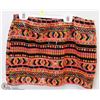 Image 1 : WOMENS SKIRT SIZE MEDIUM