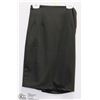 Image 1 : WOMENS SKIRT SIZE SMALL