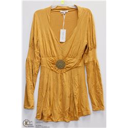GOLD DRESS SIZE LARGE