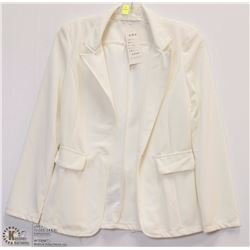 WOMENS WHITE BLAZER SIZE XL