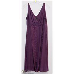PURPLE DRESS SIZE 14W