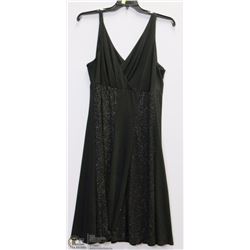 BLACK DRESS SIZE 22