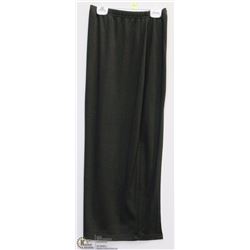 LONG BLACK SKIRT SIZE MEDIUM