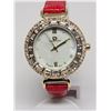 Image 4 : ADRIENNE VITTADINI RED LEATHER STRAP MOTHER