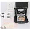 Image 1 : VINTAGE 1960'S POLAROID 250 LAND