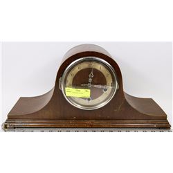ANTIQUE MANTLE CLOCK