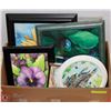Image 1 : BOX W/6 PRINTS & ORIGINALS - FRAMED