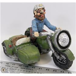 SOLAR MOTORCYCLE PATIO LIGHT