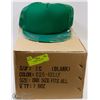 Image 1 : CASE OF GREEN NEW HATS