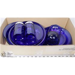 #6-BOX WITH BLUE DECOR ,SALT NAD PEPPER, ROASTING