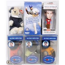 SET OF 2 BOBBLE HEADS BIG BANG THEORY