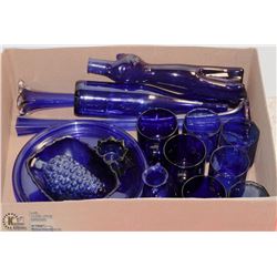 #5-BOX WITH BLUE DECOR , VASES, PLATES, MUGS,