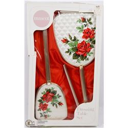 UNOPENED VINTAGE VANITY/DRESSER SET