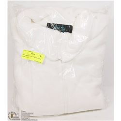 NEW WHITE FLEECE WITH ZIPPER SIZE LARGE