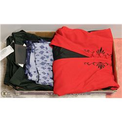 FLAT OF LADIES CLOTHING SIZE 24W, INCLUDES 1 SKIRT