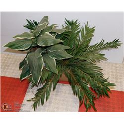 PAIR OF SILK HOUSE PLANTS IN POTS