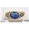Image 1 : 10K YELLOW GOLD SAPPHIRE SOLITAIRE RING SIZE 5.5