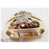 Image 2 : 10K YELLOW GOLD DIAMOND CLUSTER RING SIZE 7
