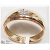 Image 3 : 10K YELLOW-WHITE GOLD DIAMOND SOLITAIRE MENS RING