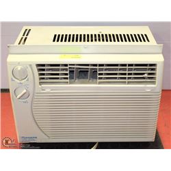 25) FEDDER AC WINDOW UNIT