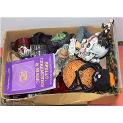 BOX FULL OF HALLOWEEN ITEMS INCL.