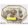 Image 1 : ESTATE GLASS CASE OF OLD COPPER / STAMPS