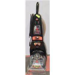 BISSELL CARPET CLEANER RED HEAT