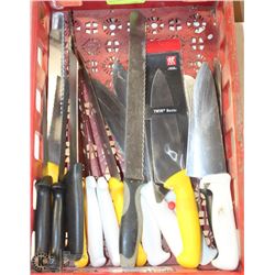 TUB OF KNIVES (FRENCH & BREAD)