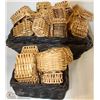 Image 1 : 3 BROWN BASKETS