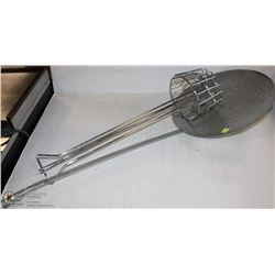 2 DEEP FRYER ACCESSORIES