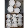 Image 1 : 2 BOXES OF BAKING SOUP BOWLS