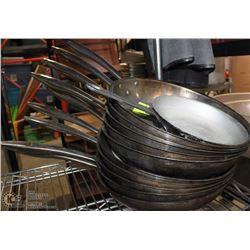 LOT OF 11 FRYING PANS