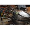 Image 1 : LOT OF 11 FRYING PANS