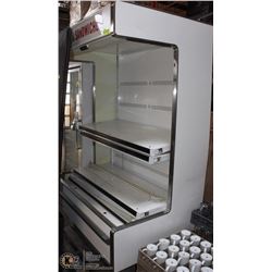 HUSSMANN REACH IN GRAB AND GO COOLER