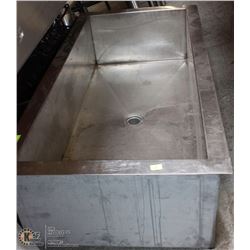 DOUBLE POT STAINLESS STEEL SINK