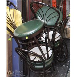 LOT OF 12 GREEN SEAT CHAIRS