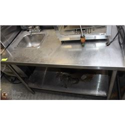 STAINLESS STEEL TABLE WITH HAND SINK