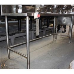 PREP TABLE 7' APPROXIMATELY