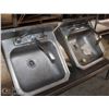 Image 1 : LOT OF 2 STAINLESS SMALL SINKS WITH HARDWARE