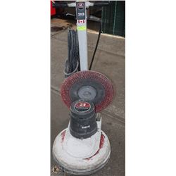 ADVANCE 20" FLOOR SCRUBBER WITH PAD