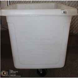 LARGE RUBBERMAID ROLLING BIN ON CHOICE