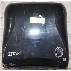 TOWEL DISPENSER TITAN SENSOR ACTIVATED