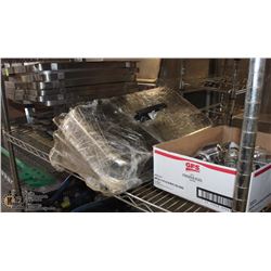 BOTTOM SHELF INCL. STAINLESS CREAM JUGS, SALT AND