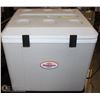 Image 1 : KOOLATRON HOT AND COLD FOOD CHEST 16"X18" X16"
