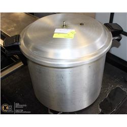 PRESSURE COOKER/CANNER