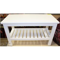 WOODEN ENTRY BENCH