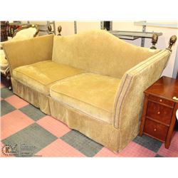 OVERSIZED DESIGNER COUCH WITH TASSELS