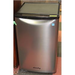 DANBY STAINELSS STEEL MINI REFRIGERATOR